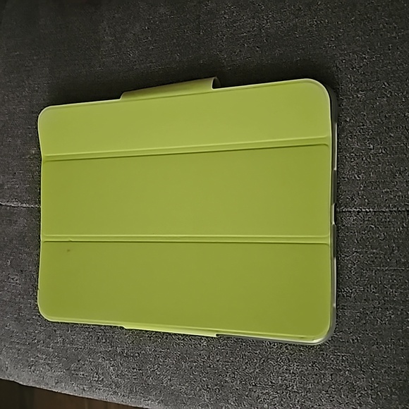 Ipad/Tablet Cover/Protector - Picture 4 of 5